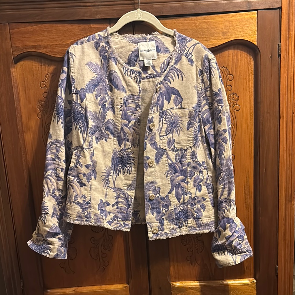 Tommy Bahama Blue And Cream Blazer With Scenic Print